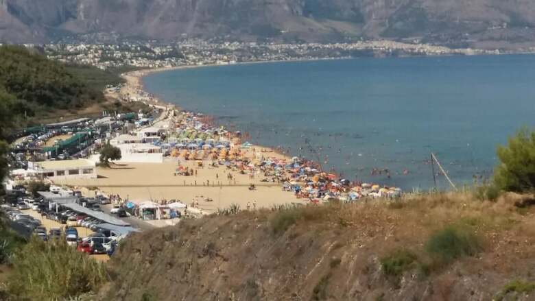 Apartamento Case Vacanze Sharon