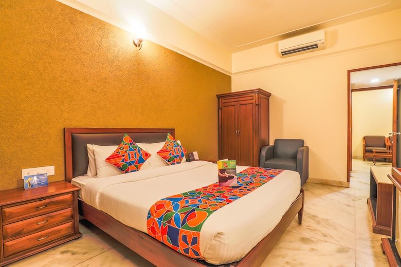 Fabhotel Sheronz Piccadily Chowk