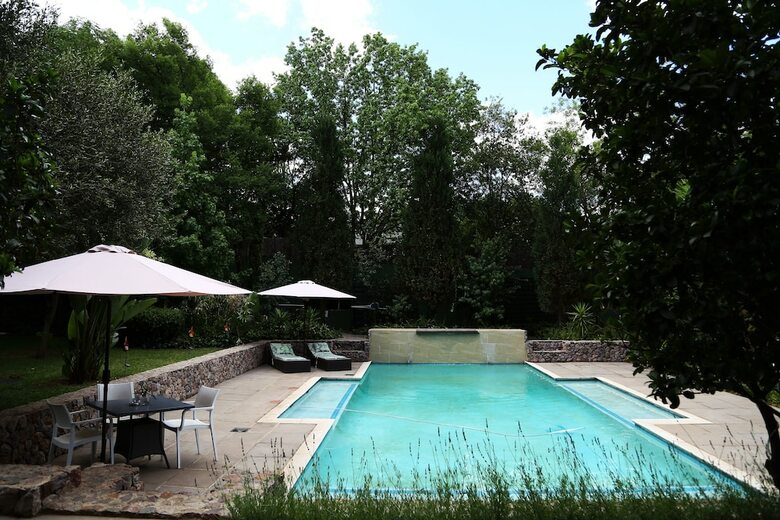 Hotel Sandton Lodge Rivonia