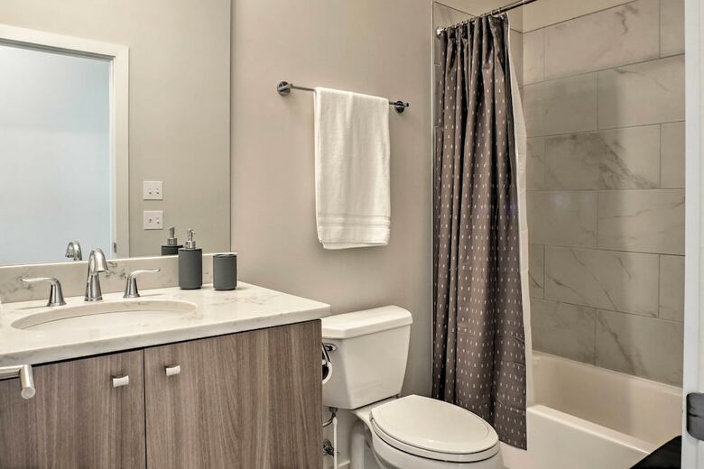 Cityscape I - Sleeps 8