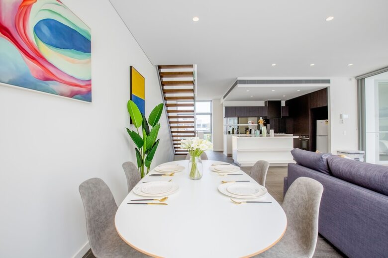 Melbourne South Wharf Hotel Apartment