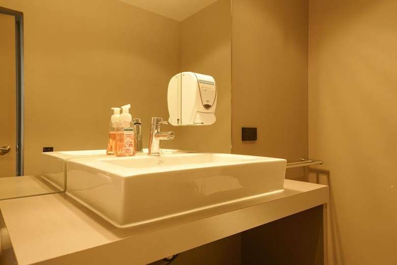Auckland Cbd Modern 2 Bedroom Apartment