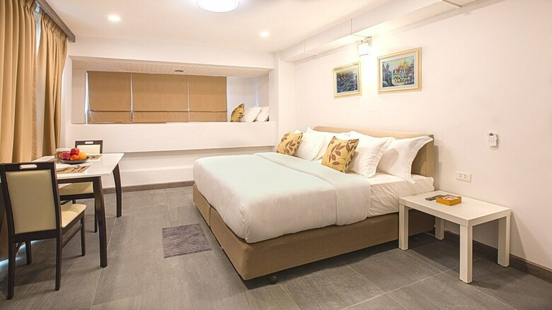 Hotel V One Pride - Sukhumvit 22 Bangkok