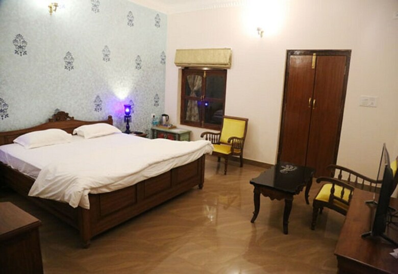 Hotel Vijaigarh Kothi