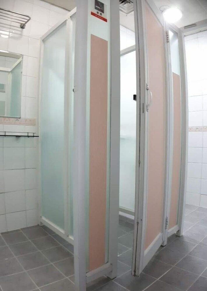 Hotel Bestel - Caters To Women