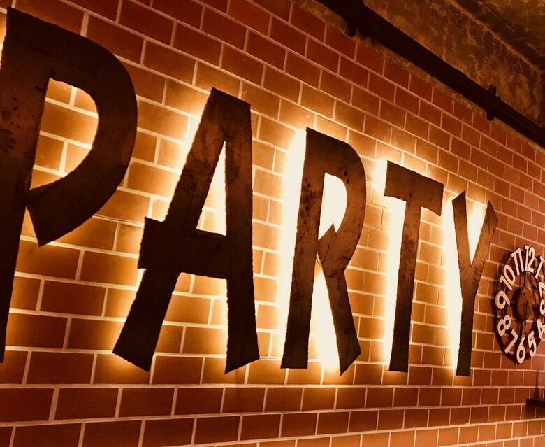 Hostal Bodega Phuket Party Hostel - Adults Only
