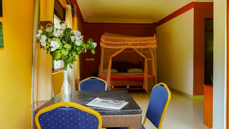 Hotel Bunyonyi Overland Resort