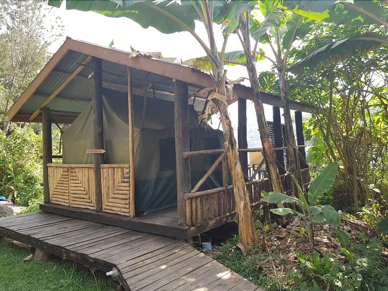 Hotel Bunyonyi Overland Resort