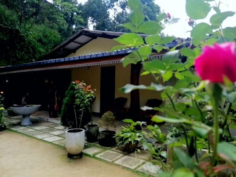 Hotel Ella Wisdom Home