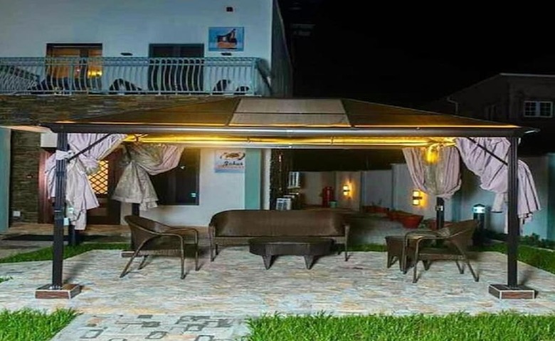 World Lilies Hotel & Events Place