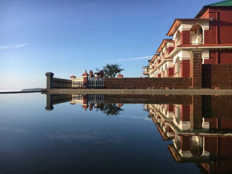 Hotel Rockford Resort