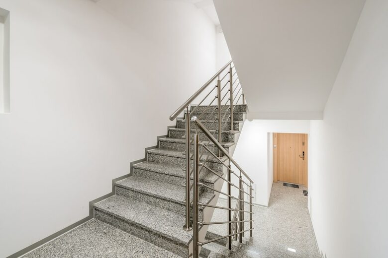 Q17 Apartments