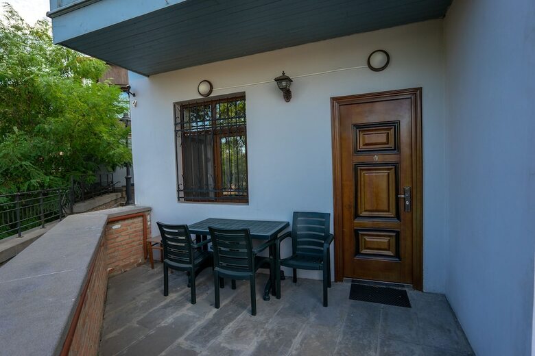 Aparthotel Meidan Suites