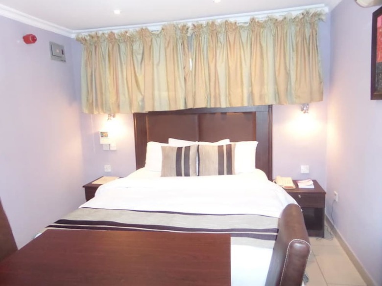Hotel Triedent Suites
