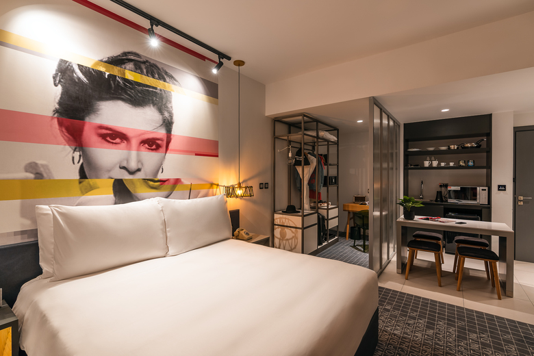 Studio One Hotel