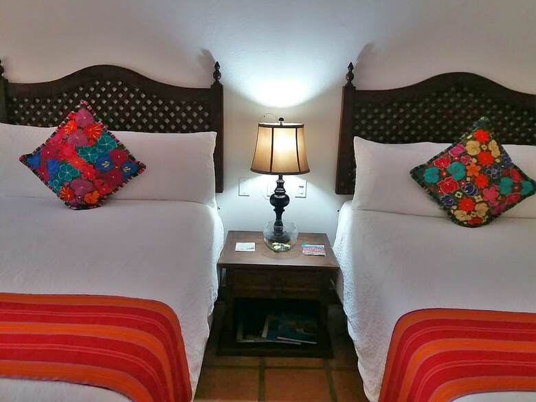 Hotel Tropicana Inn