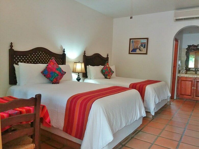 Hotel Tropicana Inn