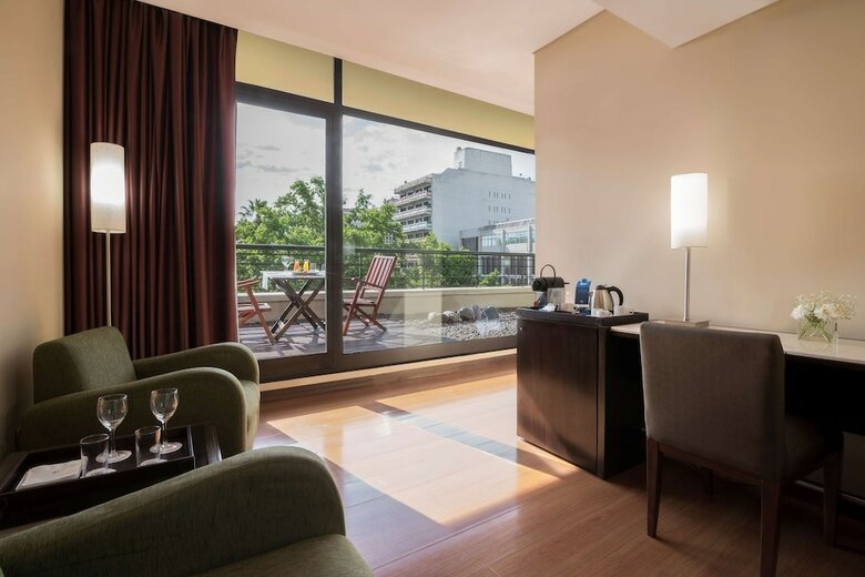 Hotel NH Mendoza Cordillera