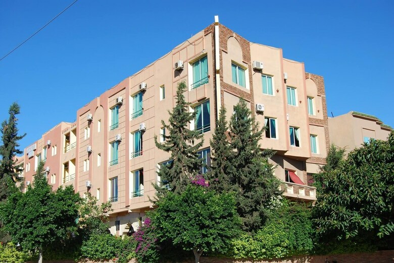 Hotel H�tel Caf� Restaurant Assaka