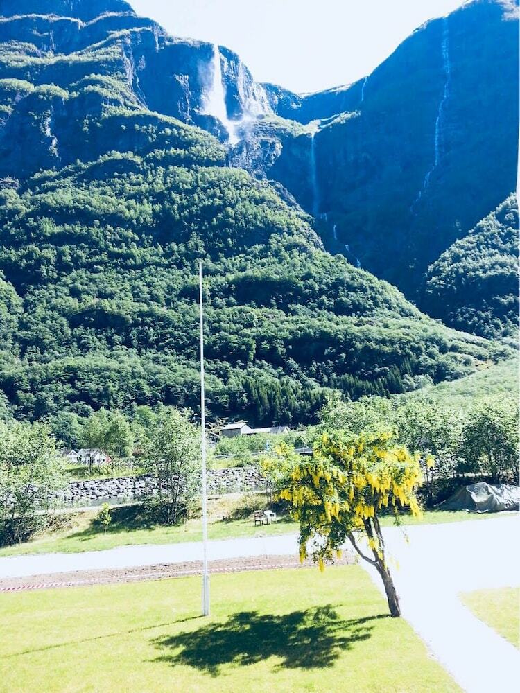 Bed & Breakfast Gudvangen Budget Hotel