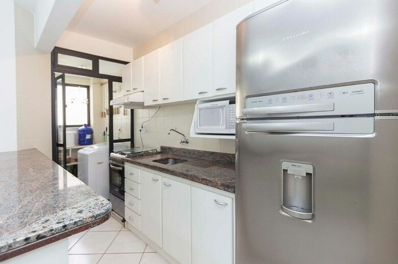 Apartamentos Cayman 123 - Apto 80m Praia de Bombas