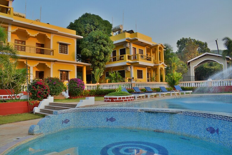 Hotel Era Hidden Paradise
