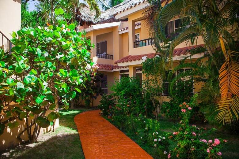 Aparthotel Apartmentos Florisel - Long Term Rentals Available