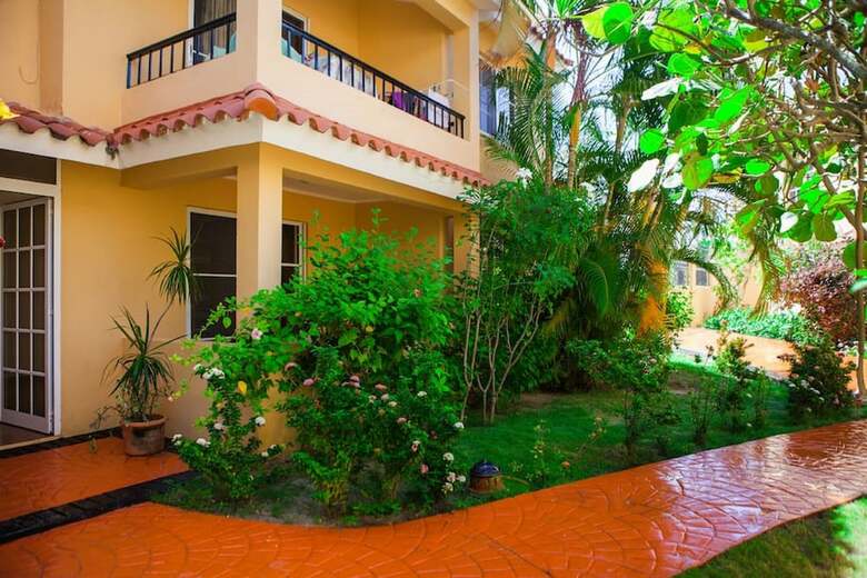 Aparthotel Apartmentos Florisel - Long Term Rentals Available