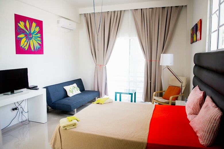 Aparthotel Everything Punta Cana - Art Hotel