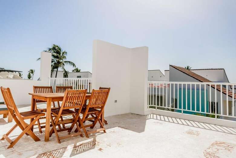 Aparthotel Everything Punta Cana - Pool & Beach