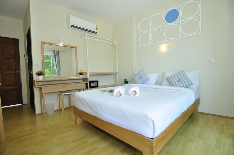 Hotel Papaya Phiphi Resorts
