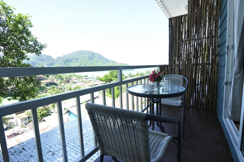 Hotel Papaya Phiphi Resorts
