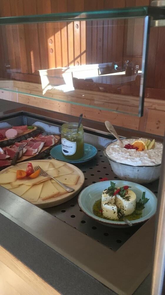 Hostal Sporthostel R�ssle