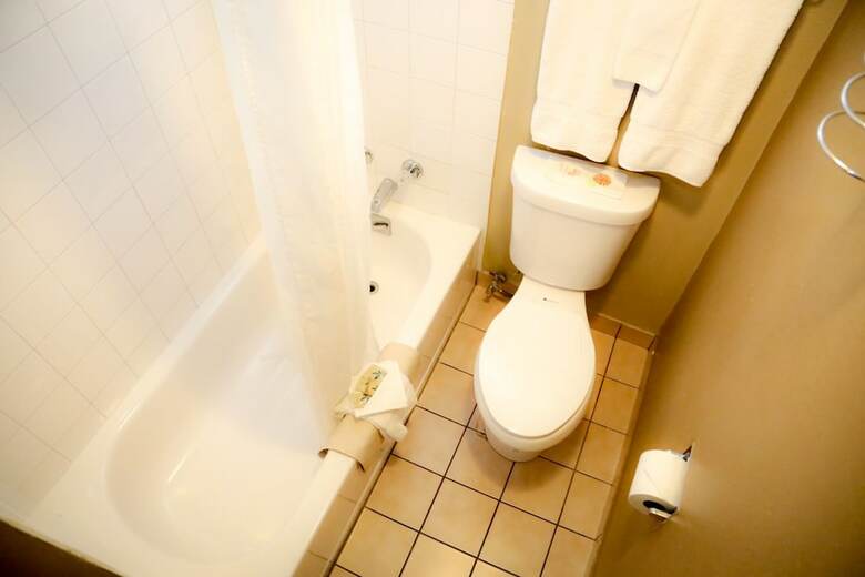 Hotel Briarwood Inns