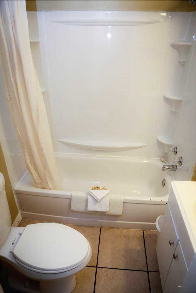 Hotel Briarwood Inns