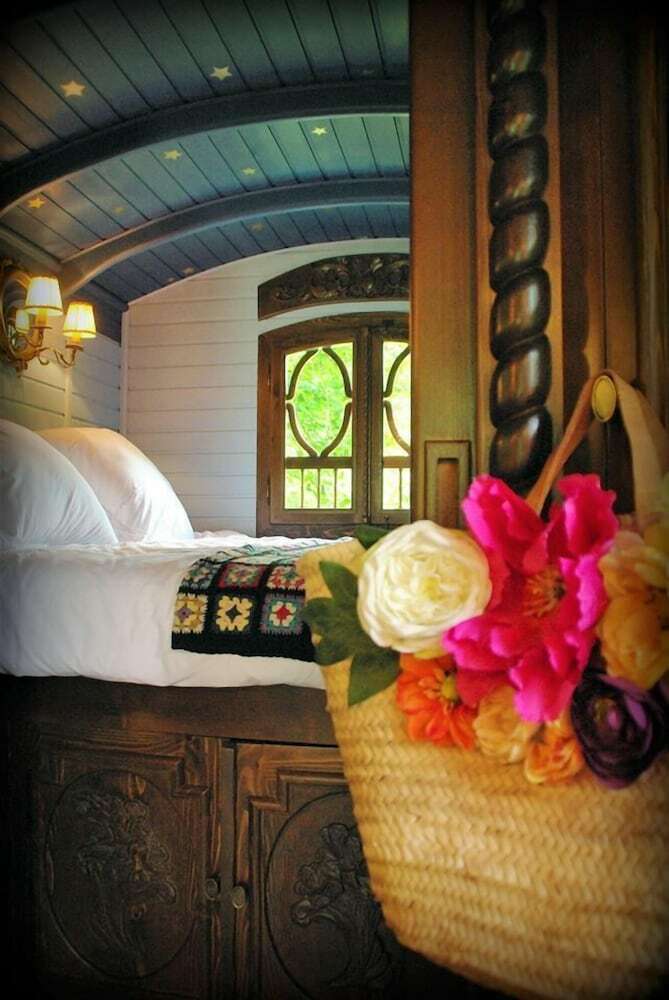 Bed & Breakfast Chambres D'h�tes Un Parfum de Violette