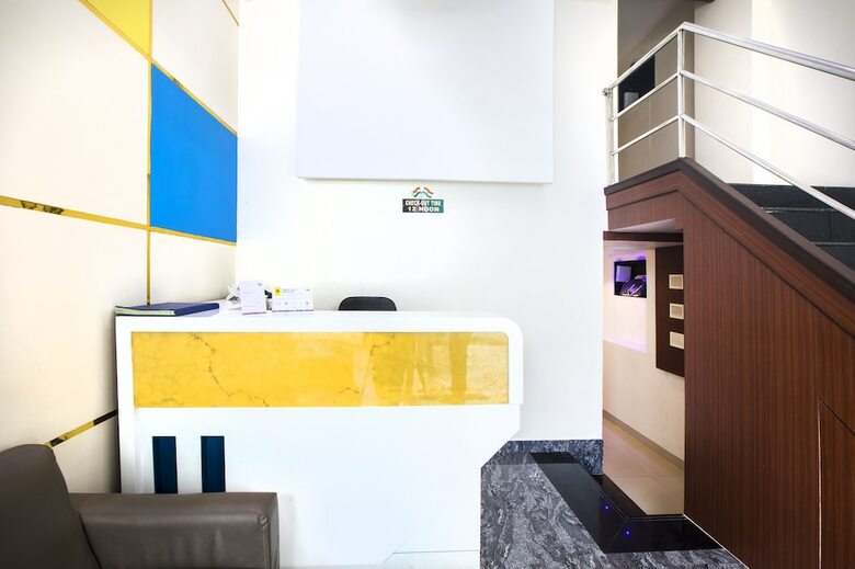 Fabhotel Castle Inn