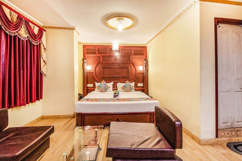 Fabhotel Roshan Residency Naidupuram