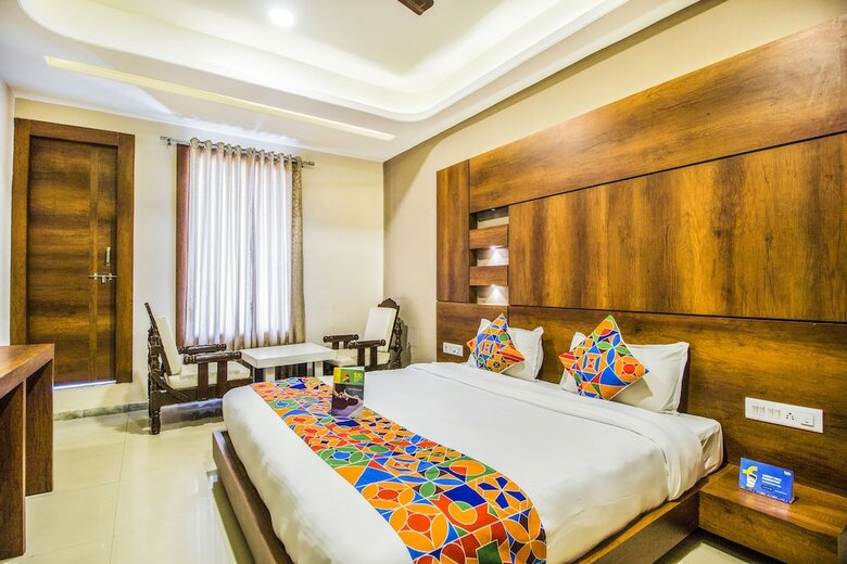 Fabhotel Damanis Lake Pichola