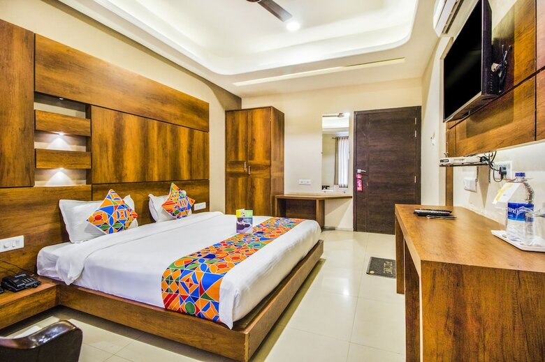 Fabhotel Damanis Lake Pichola