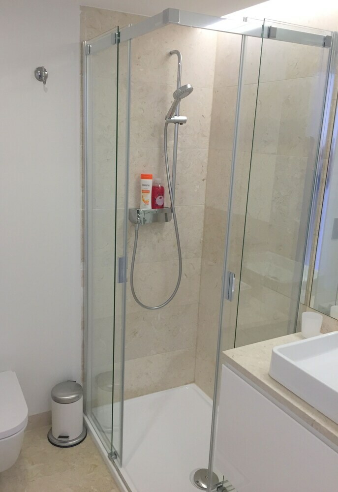 Apartamentos Rh Bombarda 5