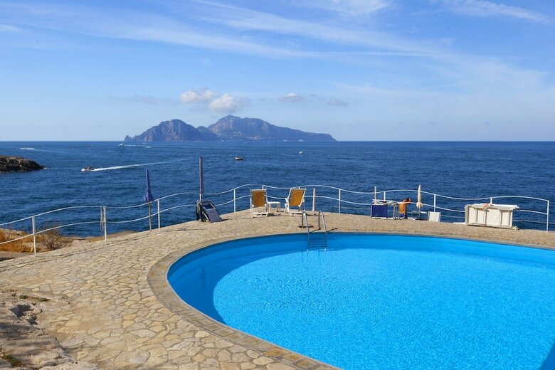 Villa Mary