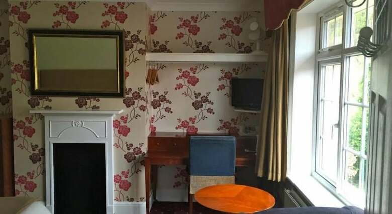 Bed & Breakfast The Royal Standard Guest House