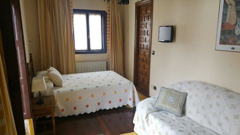 Hostal La Ermita 1826