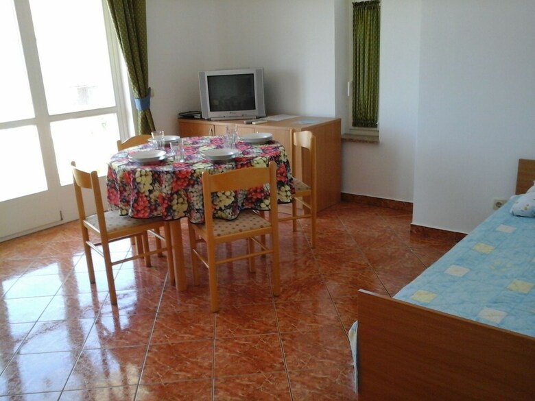 Cosmic Gate Apartments - Adults Only