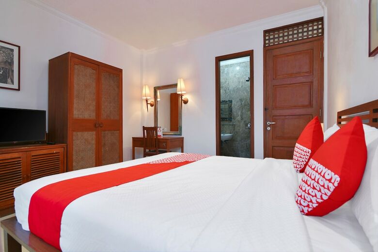 Hostal Oyo 190 Bsb Hotel