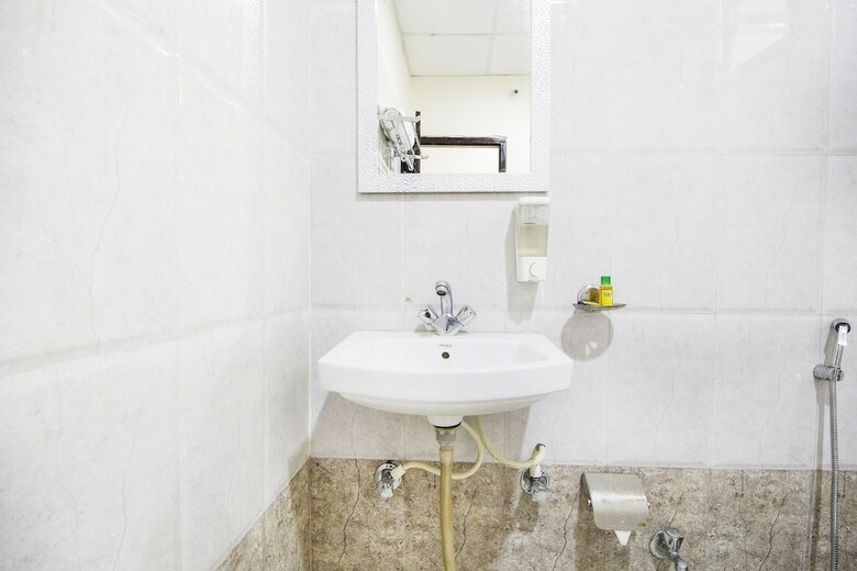 Fabhotel Elysian Grand Lucknow Airport