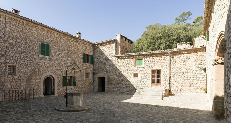 Villa Blanca