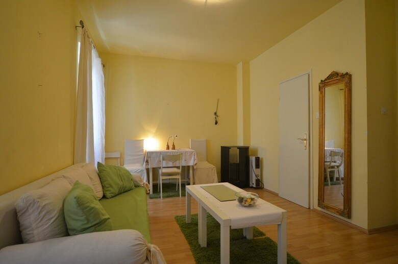 Old Town ?valba Apartments