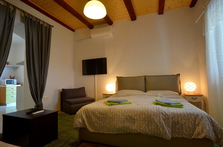 Graziella Apartments